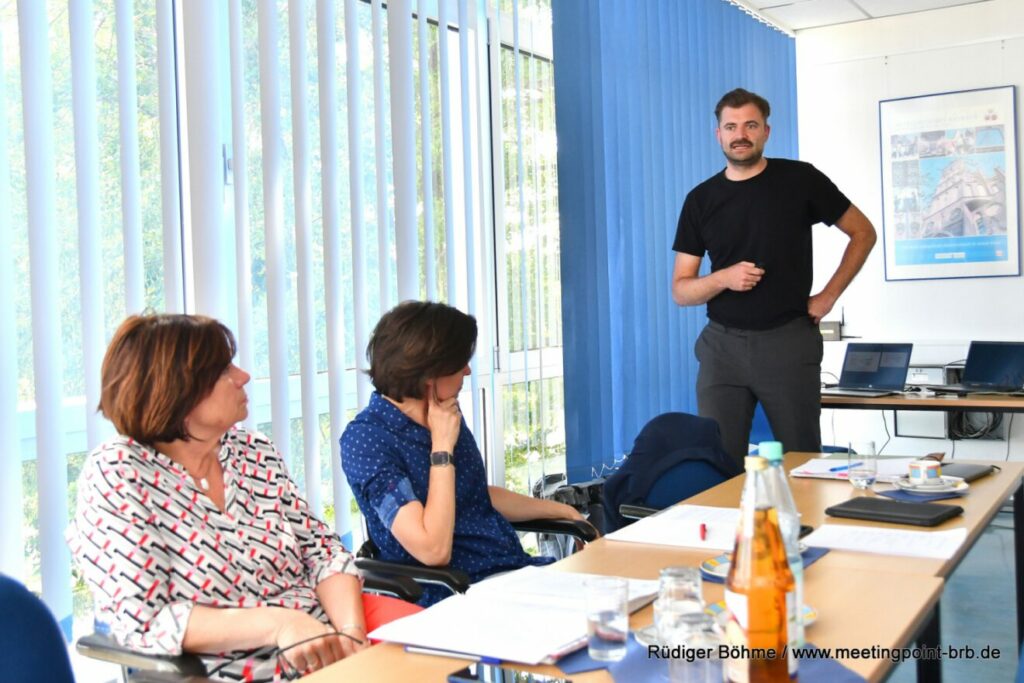 Sport-Aktivität liegt im Bundesdurchschnitt / Erste Umfrageergebnisse zur Sportentwicklungsplanung Brandenburg a.d.H. vorgestellt
